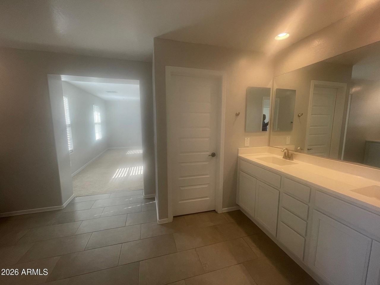 14222 W Honeysuckle Dr - Photo 4 of 11