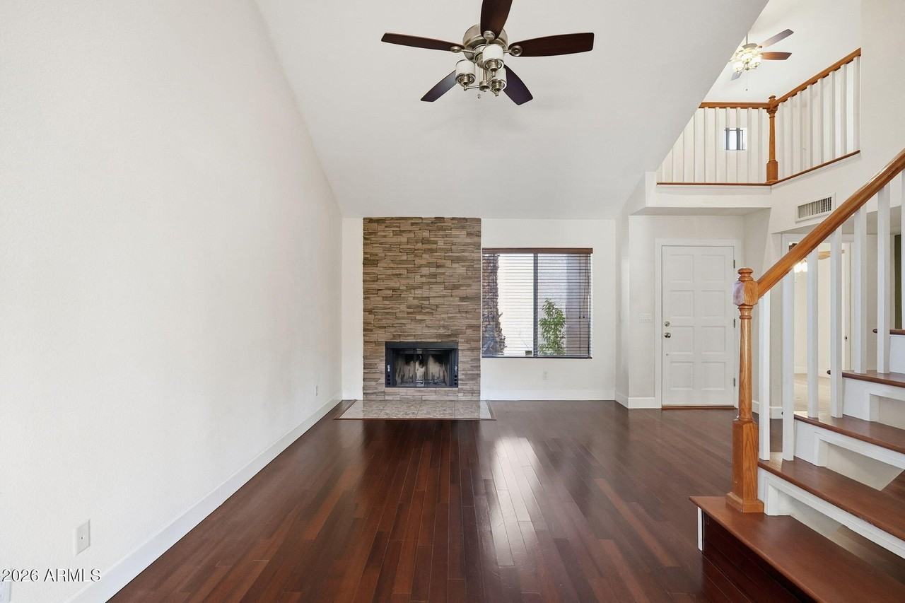 1736 N Sierra Vista Dr - Photo 7 of 19