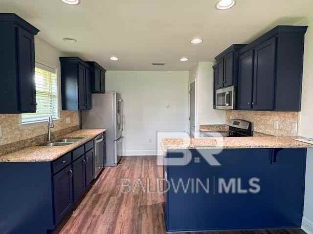 21686 Middlebrook St - Photo 2 of 17