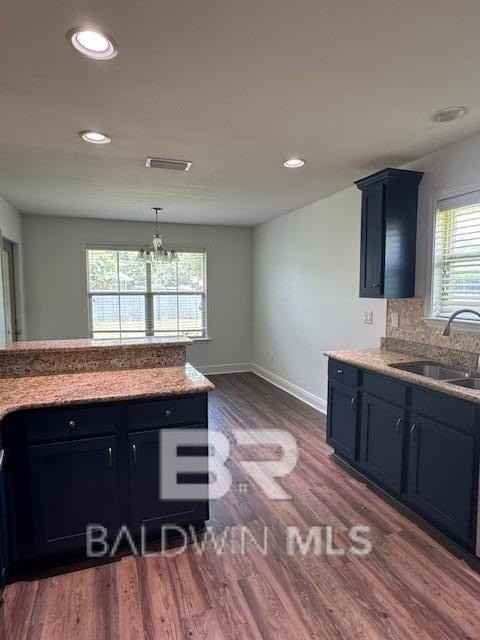 21686 Middlebrook St - Photo 3 of 17