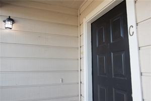 featured image of 1902 Woodsman Dr #C