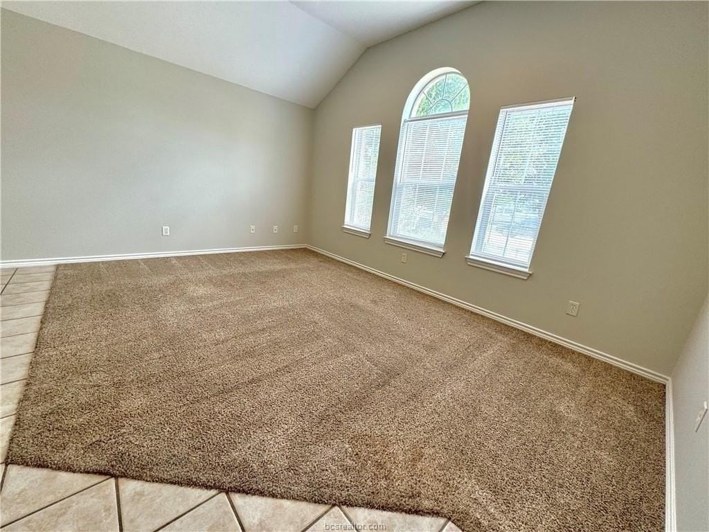 2330 Trace Mdws - Photo 5 of 26