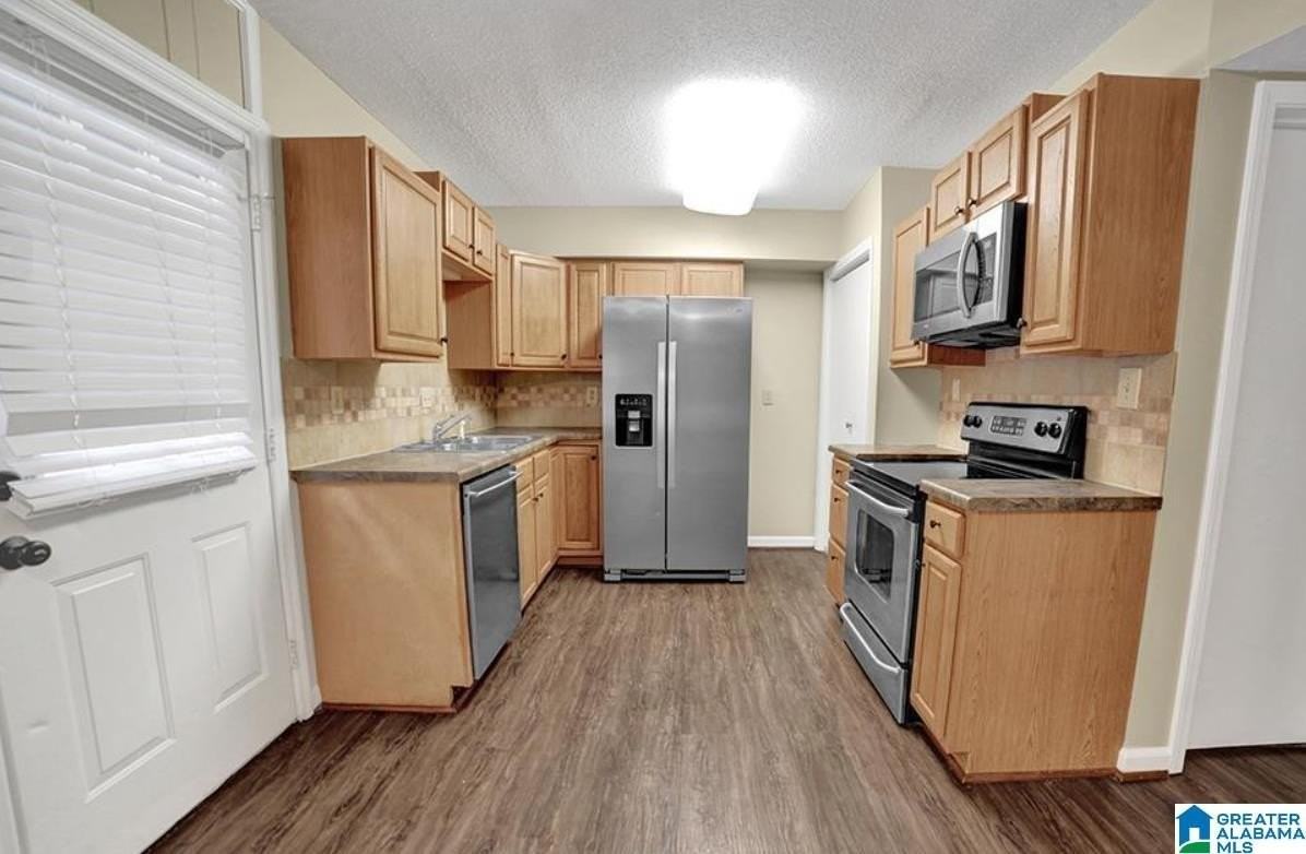 1504 Al Seier Rd - Photo 6 of 17