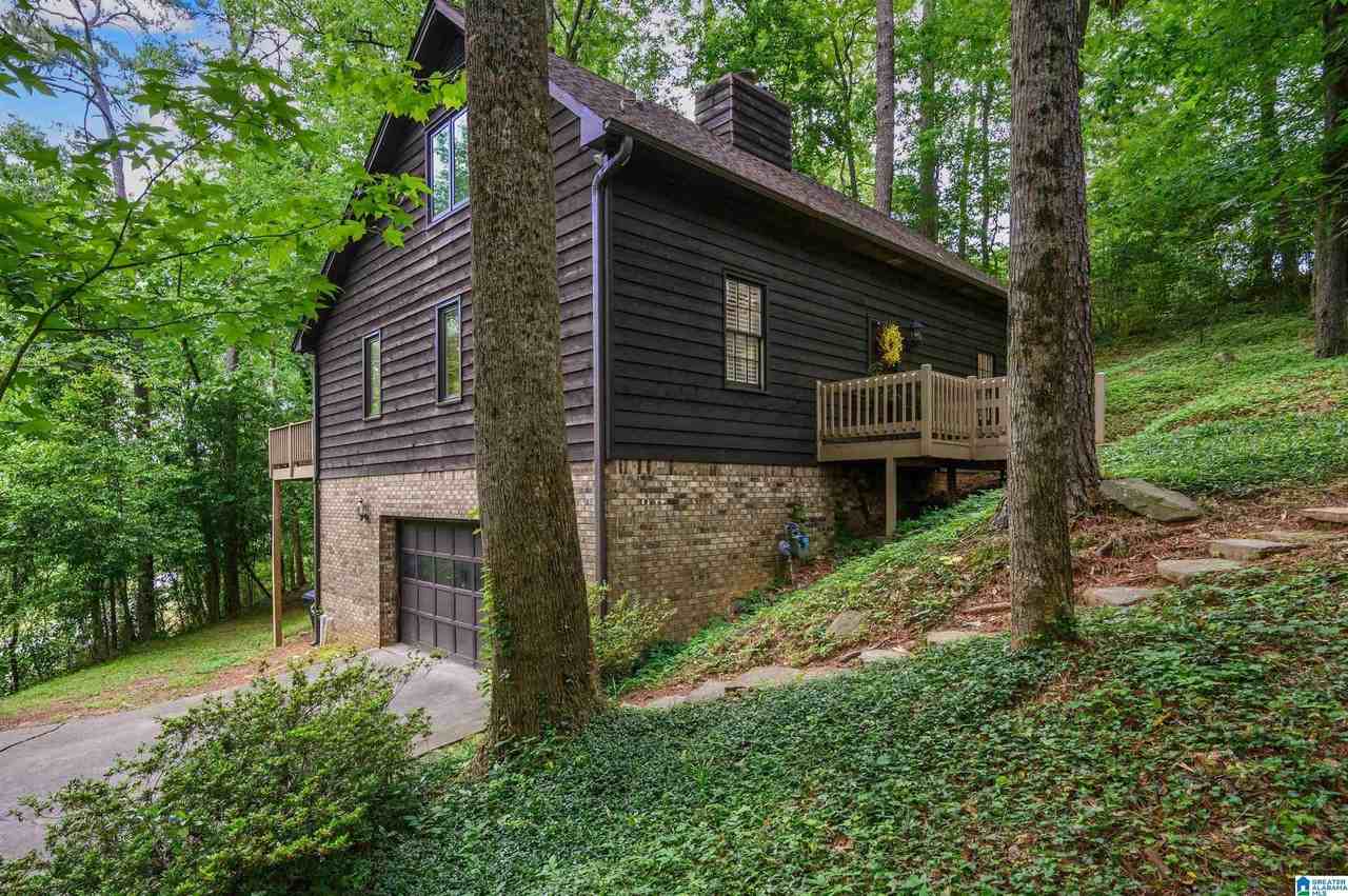 3472 Brent Dr - Photo 3 of 48