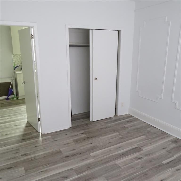 434 Avenue Y - Photo 7 of 10