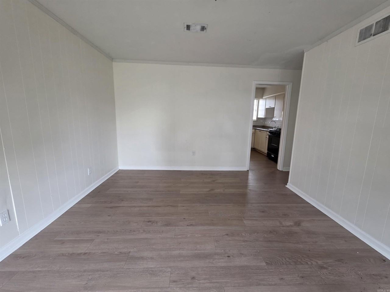 717 Annelle St - Photo 2 of 10