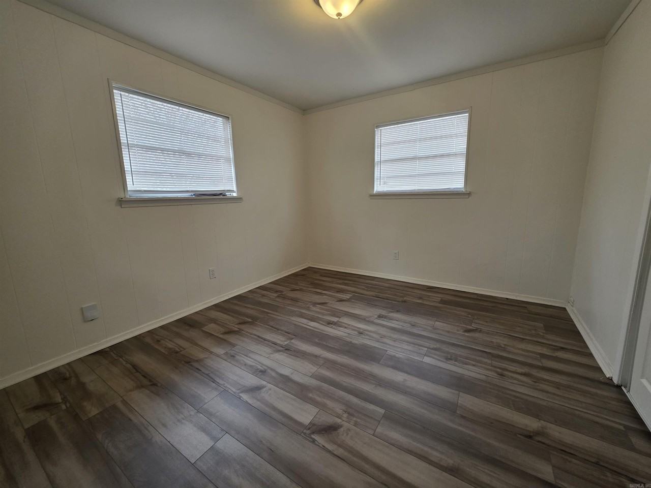 717 Annelle St - Photo 7 of 10