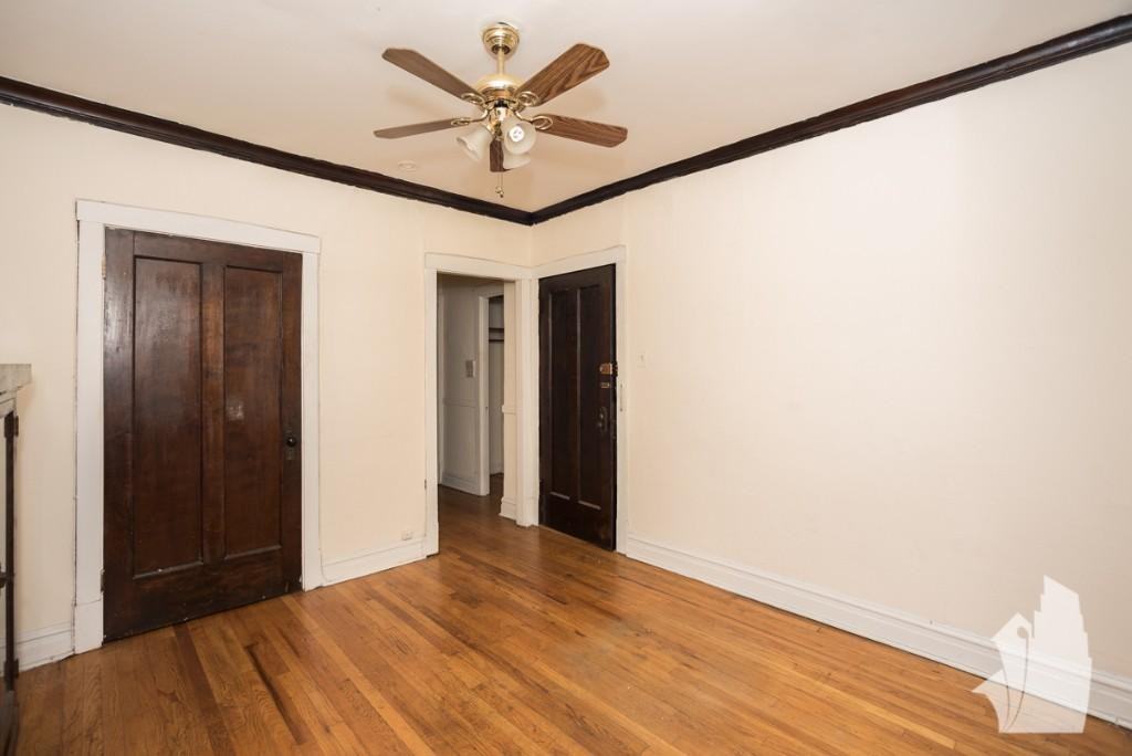 4844 N Rockwell St #4844-3 - Photo 4 of 8