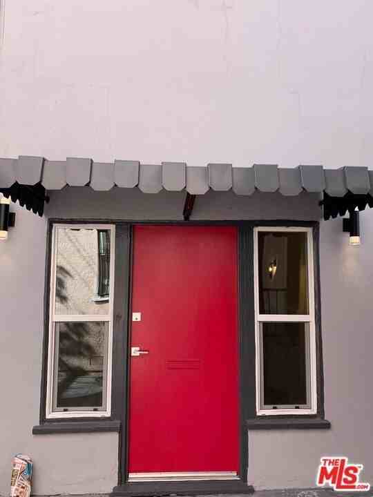 4206 W 29th St - Photo 4 of 14