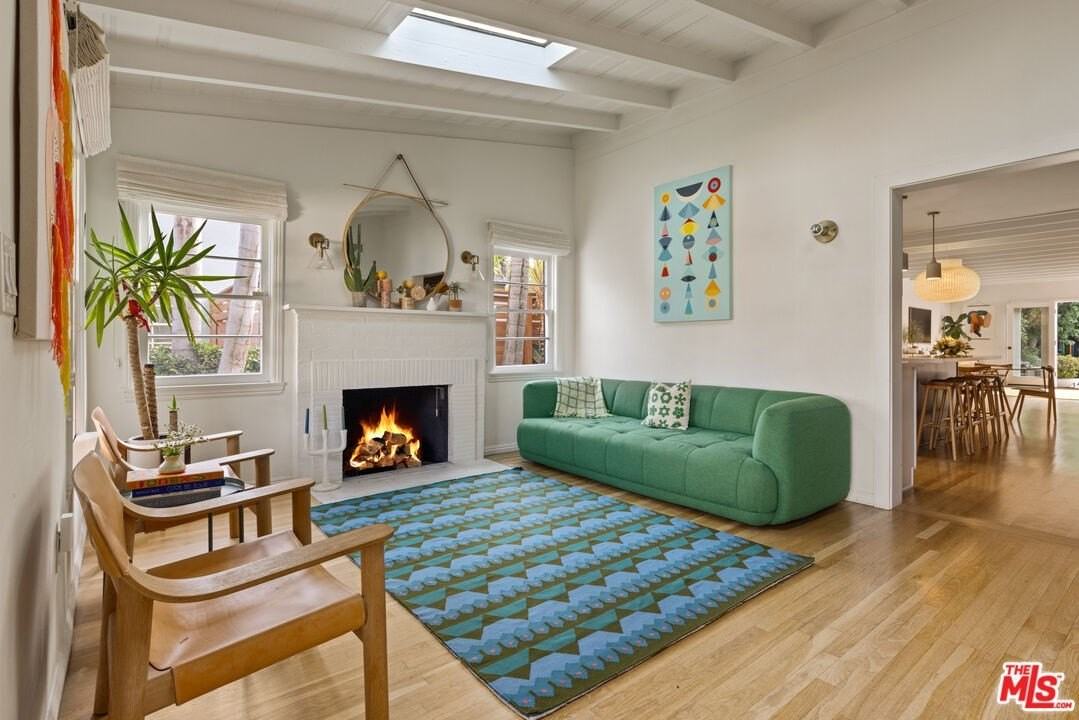 3579 Ocean View Ave - Photo 3 of 50