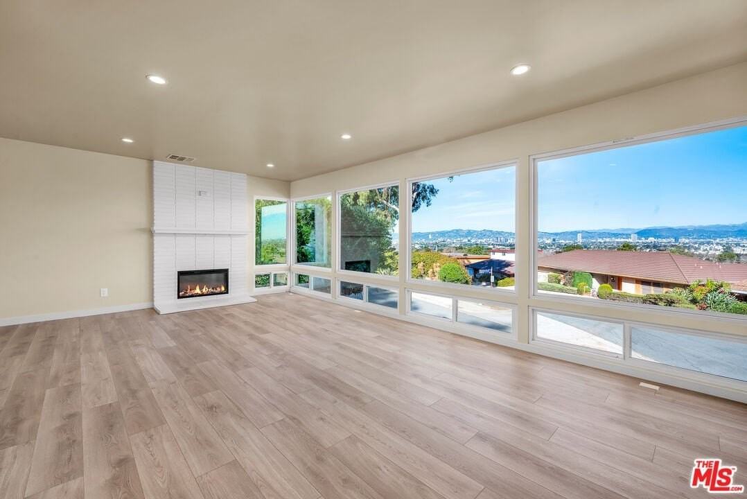 5324 Weatherford Dr - Photo 5 of 39