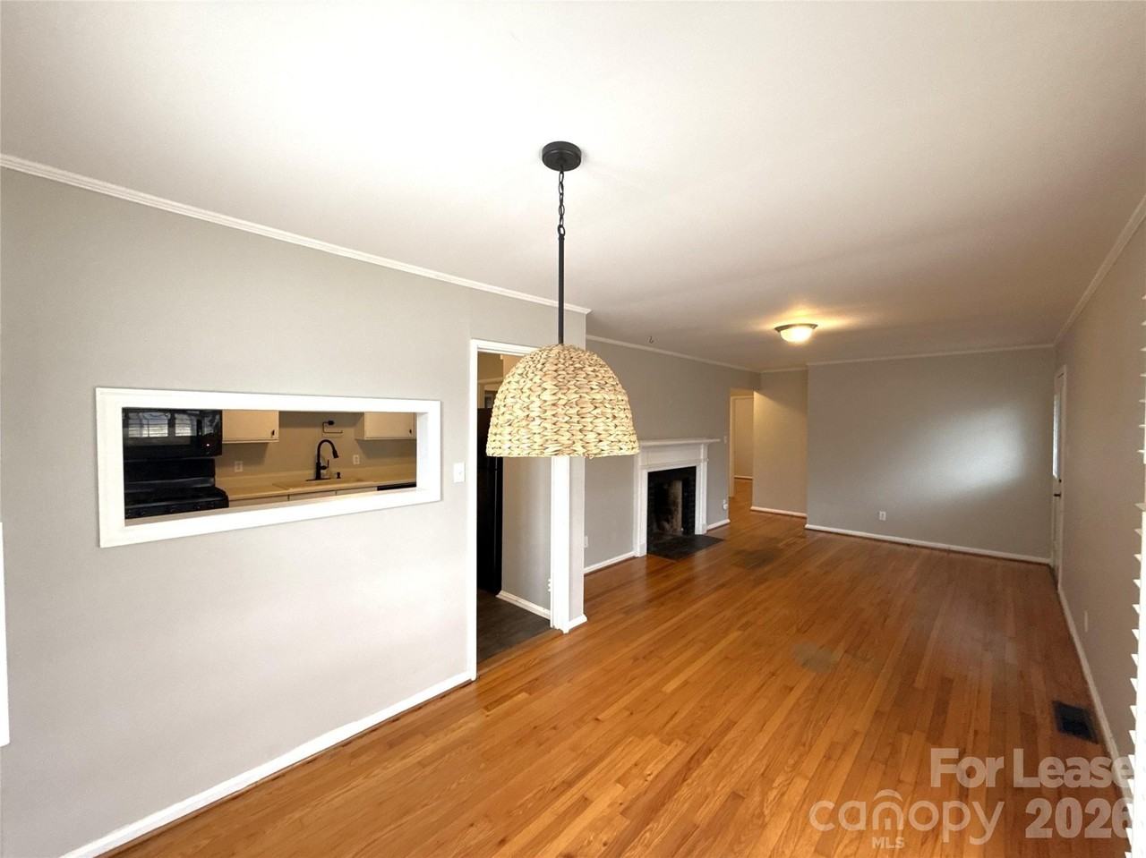 4738 Gilmore Dr - Photo 5 of 22