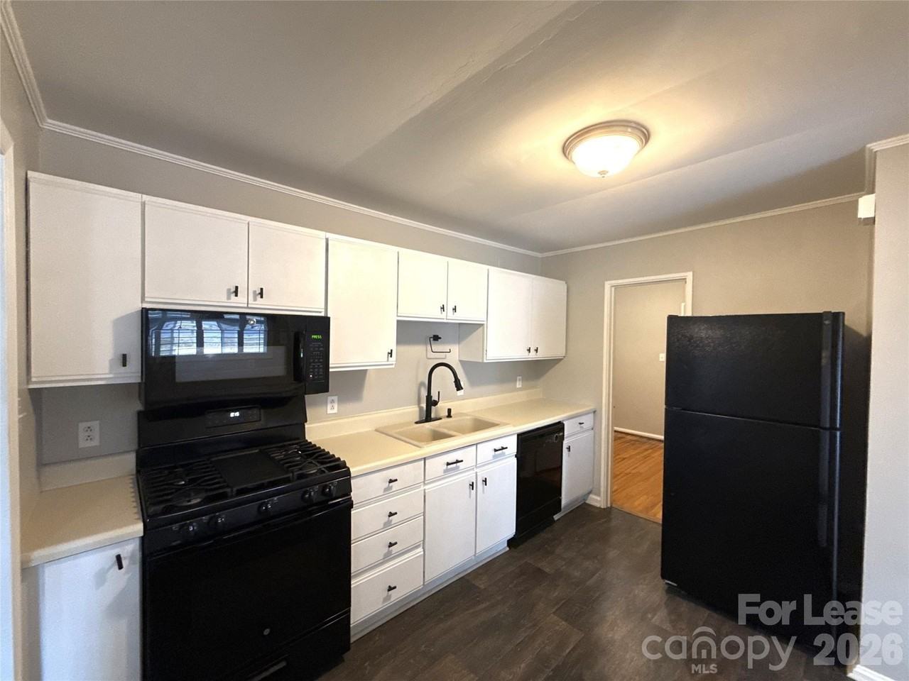 4738 Gilmore Dr - Photo 6 of 22