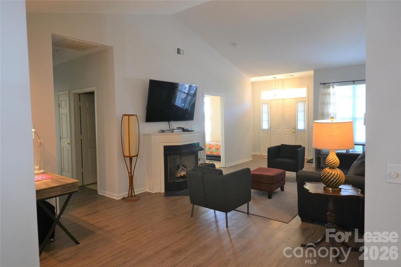 6307 Half Dome Dr - Photo 7 of 29