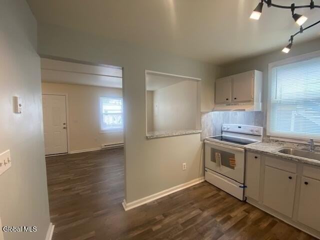 70 Osborne St - Photo 6 of 14