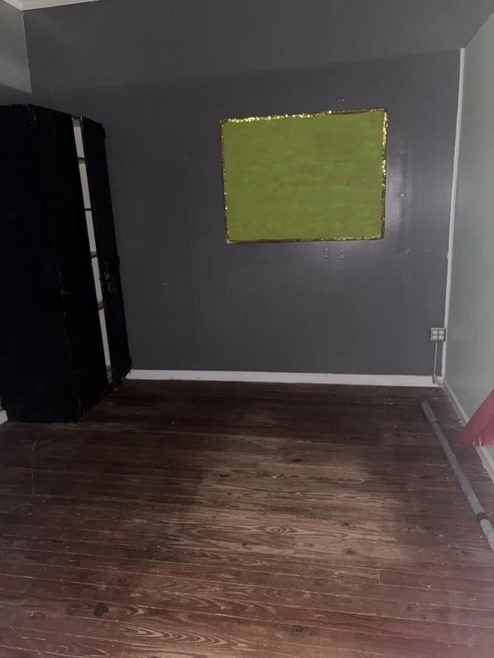 2200 S Oates St Ste 1 - Photo 3 of 3