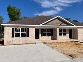 446A Oak St - Photo 1 of 1