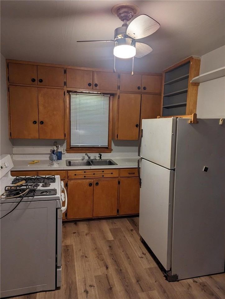 1000 Randolph St Apt A #A - Photo 2 of 8