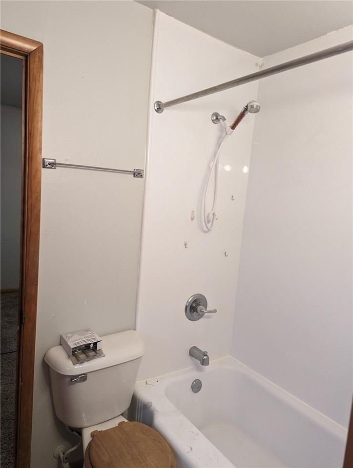 1000 Randolph St Apt A #A - Photo 7 of 8