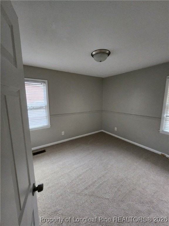 3529 Thomas Ave - Photo 7 of 12