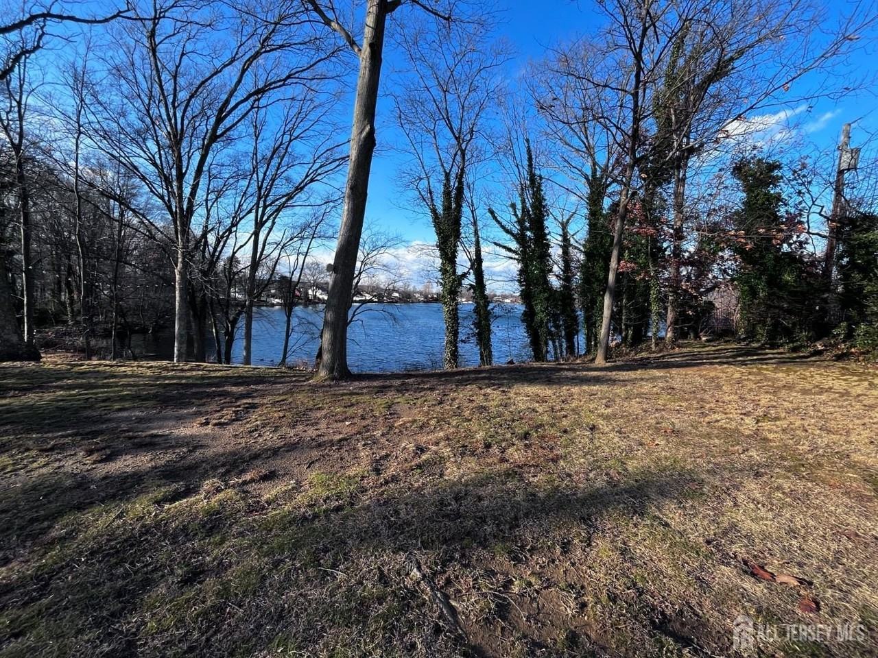 123 Mccutcheon Ave - Photo 7 of 13