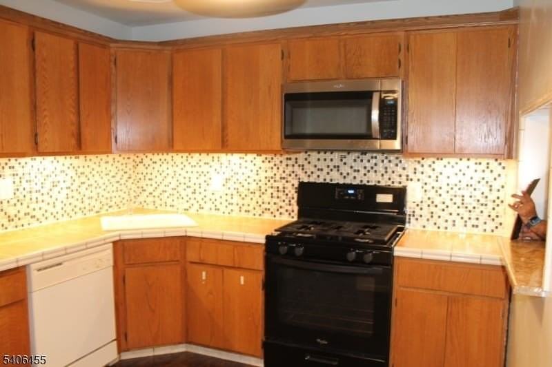 55 Crabapple Ln #55 - Photo 5 of 24