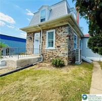 featured image of 720 Park St