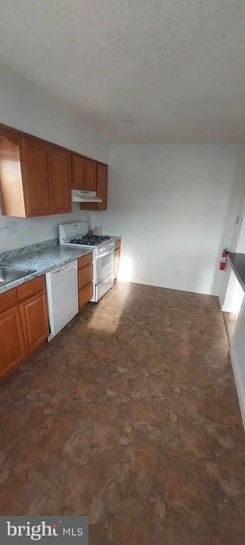 9 Cottage Gate Rd #B - Photo 6 of 12