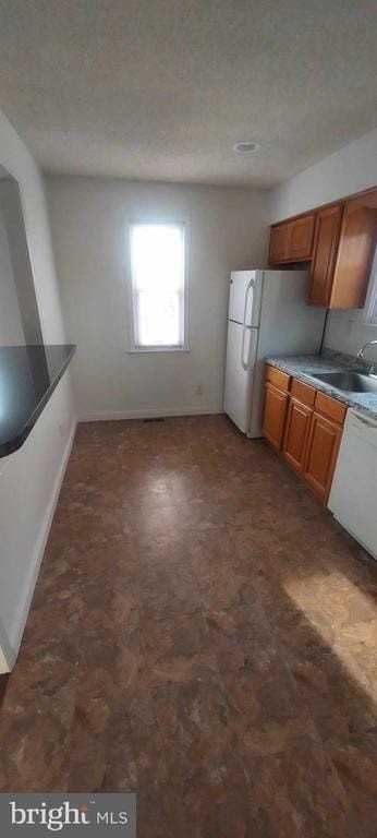 9 Cottage Gate Rd #B - Photo 7 of 12