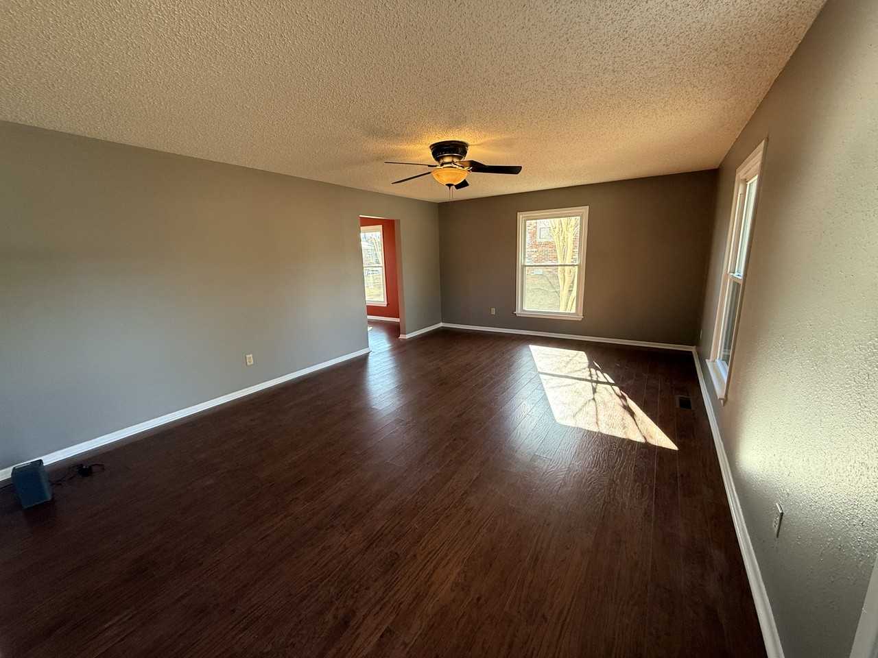 151 Cherokee Dr #1 - Photo 4 of 32