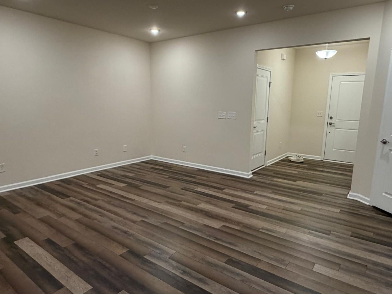 1008 Citadel Ave #1 - Photo 3 of 29