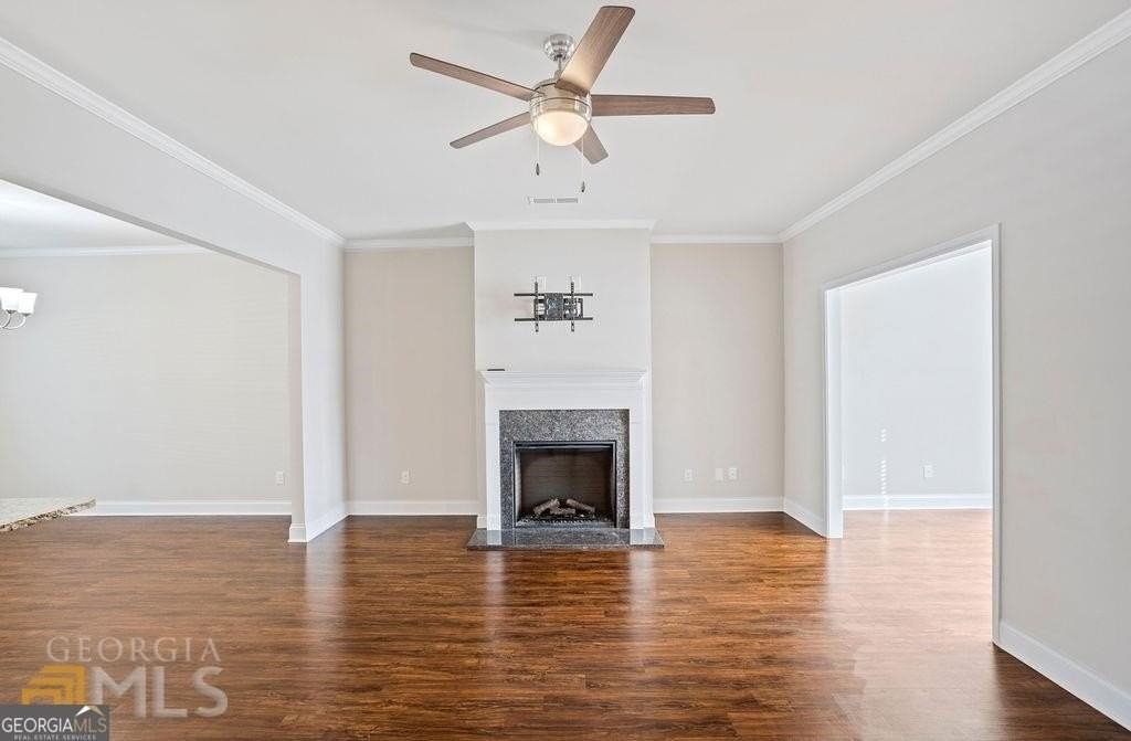 7704 Fawn Cir - Photo 2 of 14