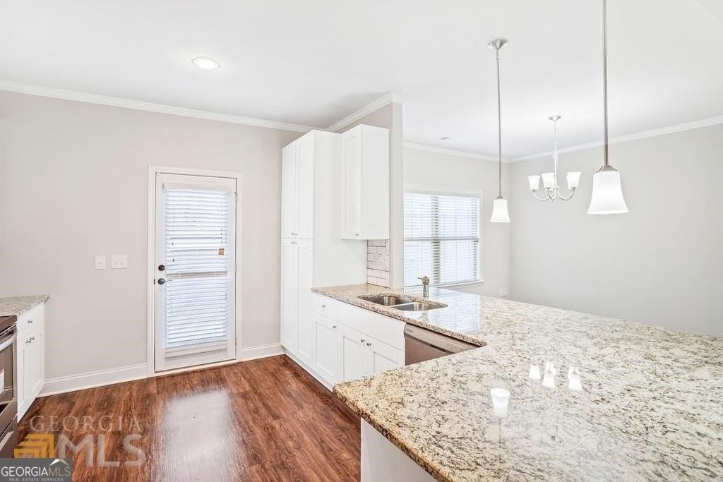 7704 Fawn Cir - Photo 6 of 14