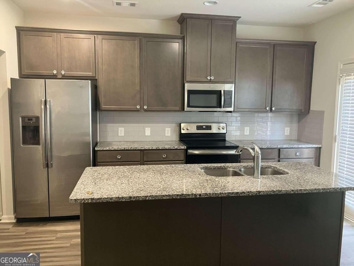 5243 Mill Way - Photo 3 of 15