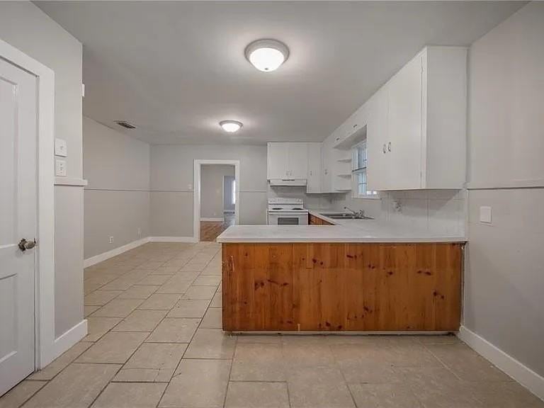 2407 Juanita St - Photo 6 of 14