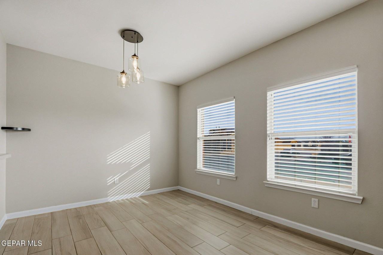 14269 Escalera Dr - Photo 6 of 32