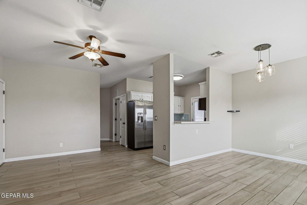 14269 Escalera Dr - Photo 7 of 32