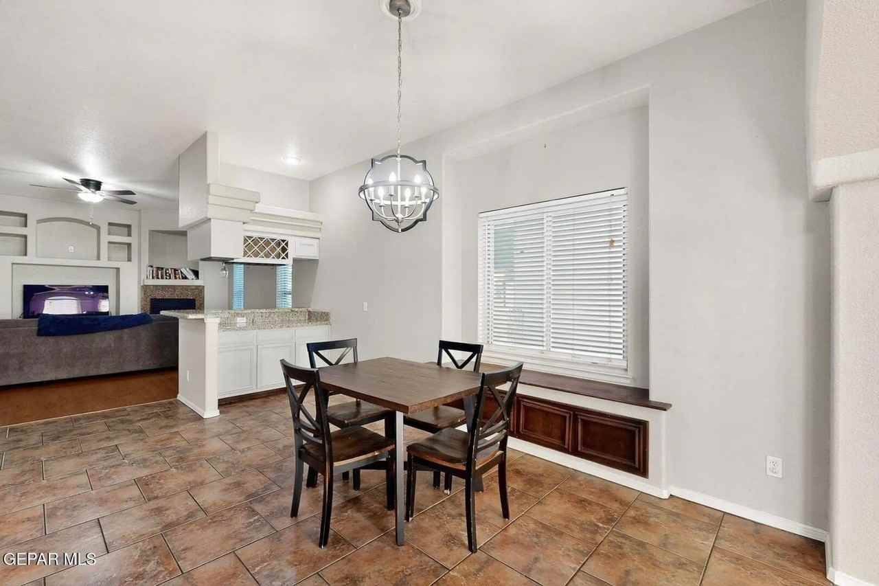 3044 Tierra Fresno Dr - Photo 4 of 12