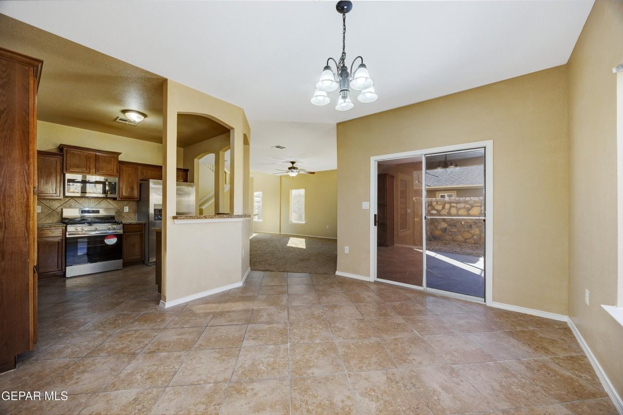 11313 Cattle Ranch St - Photo 5 of 16