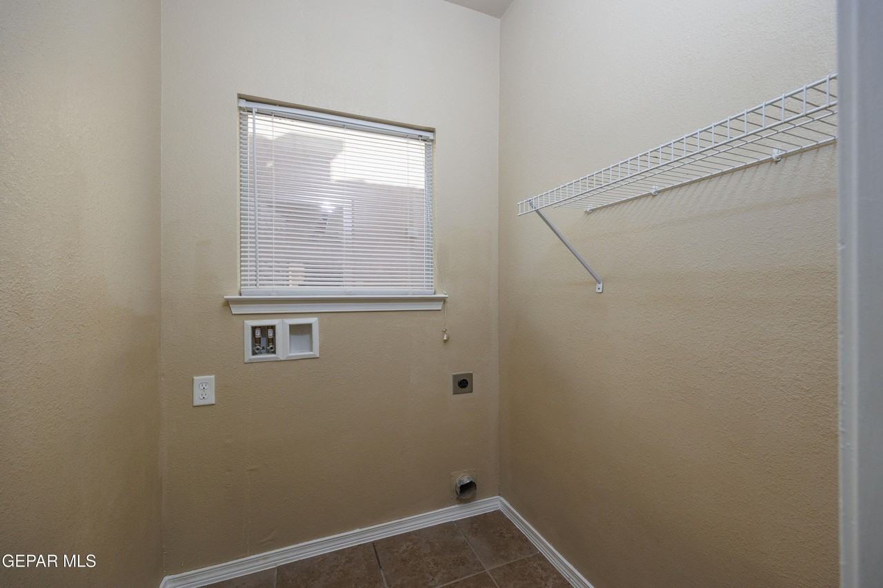 11313 Cattle Ranch St - Photo 6 of 16