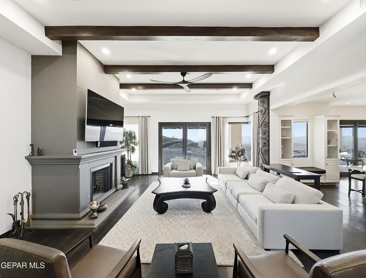 444 San Clemente - Photo 5 of 50