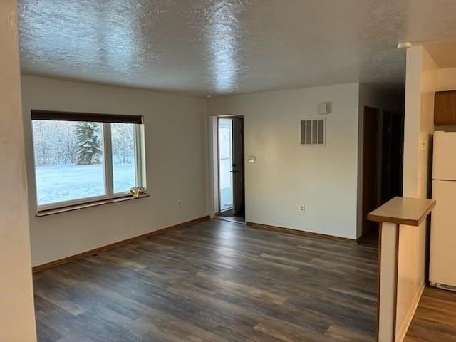 1093 Blazer Trl - Photo 4 of 5