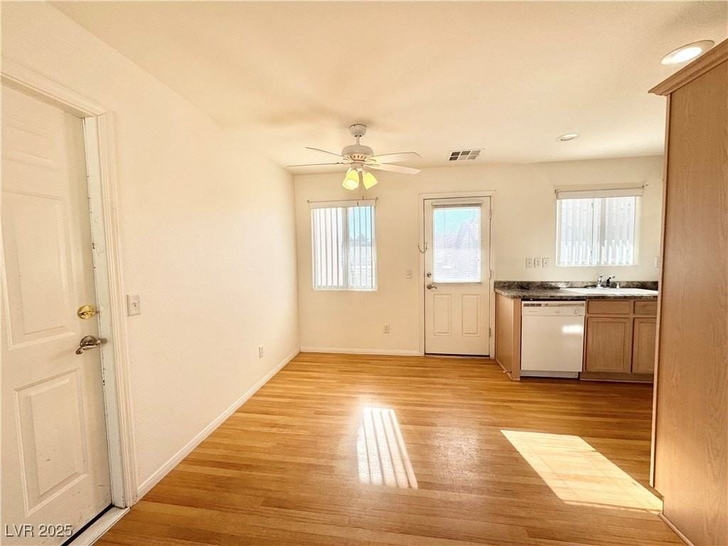 1080 Hall Ave #1 - Photo 6 of 15