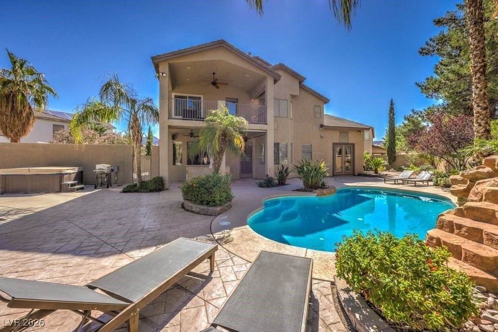 249 Timber Hollow St