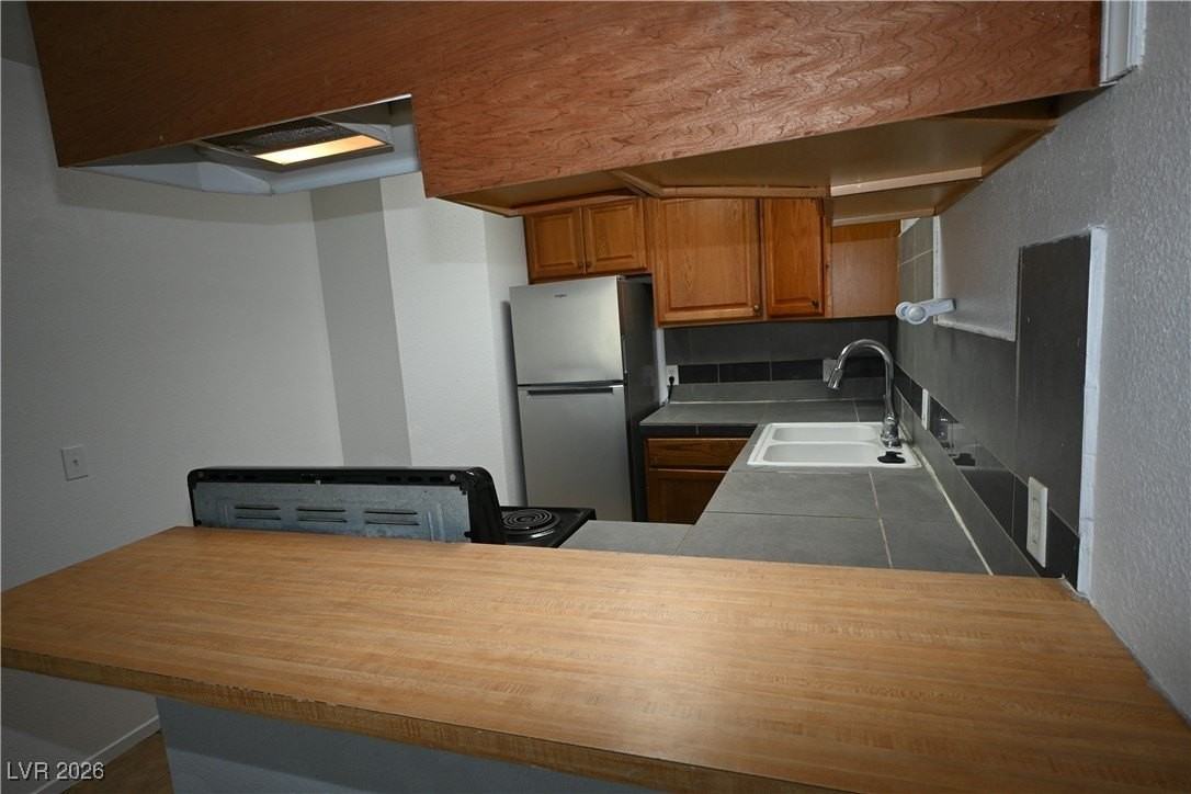 2334 N Lamb Blvd #D - Photo 6 of 24