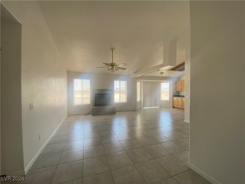 2141 W Scales Way - Photo 3 of 11