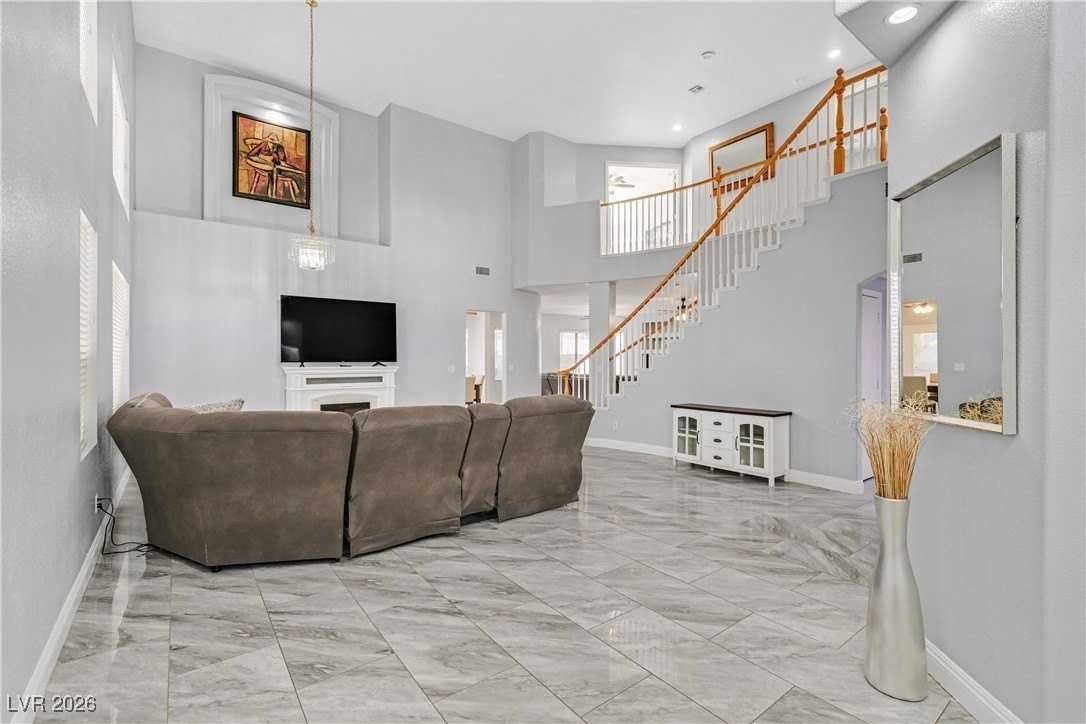 871 Brunellos Ave - Photo 3 of 32