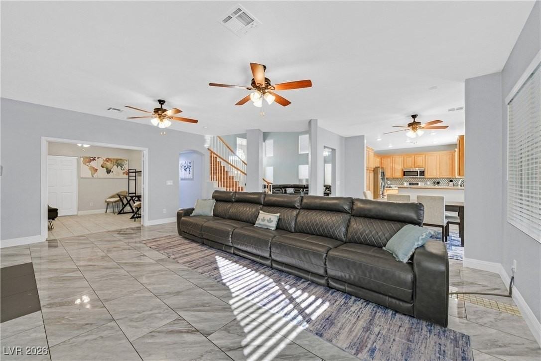 871 Brunellos Ave - Photo 6 of 32