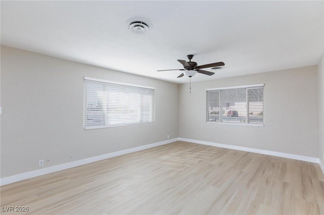 1300 E Nelson Ave - Photo 7 of 34