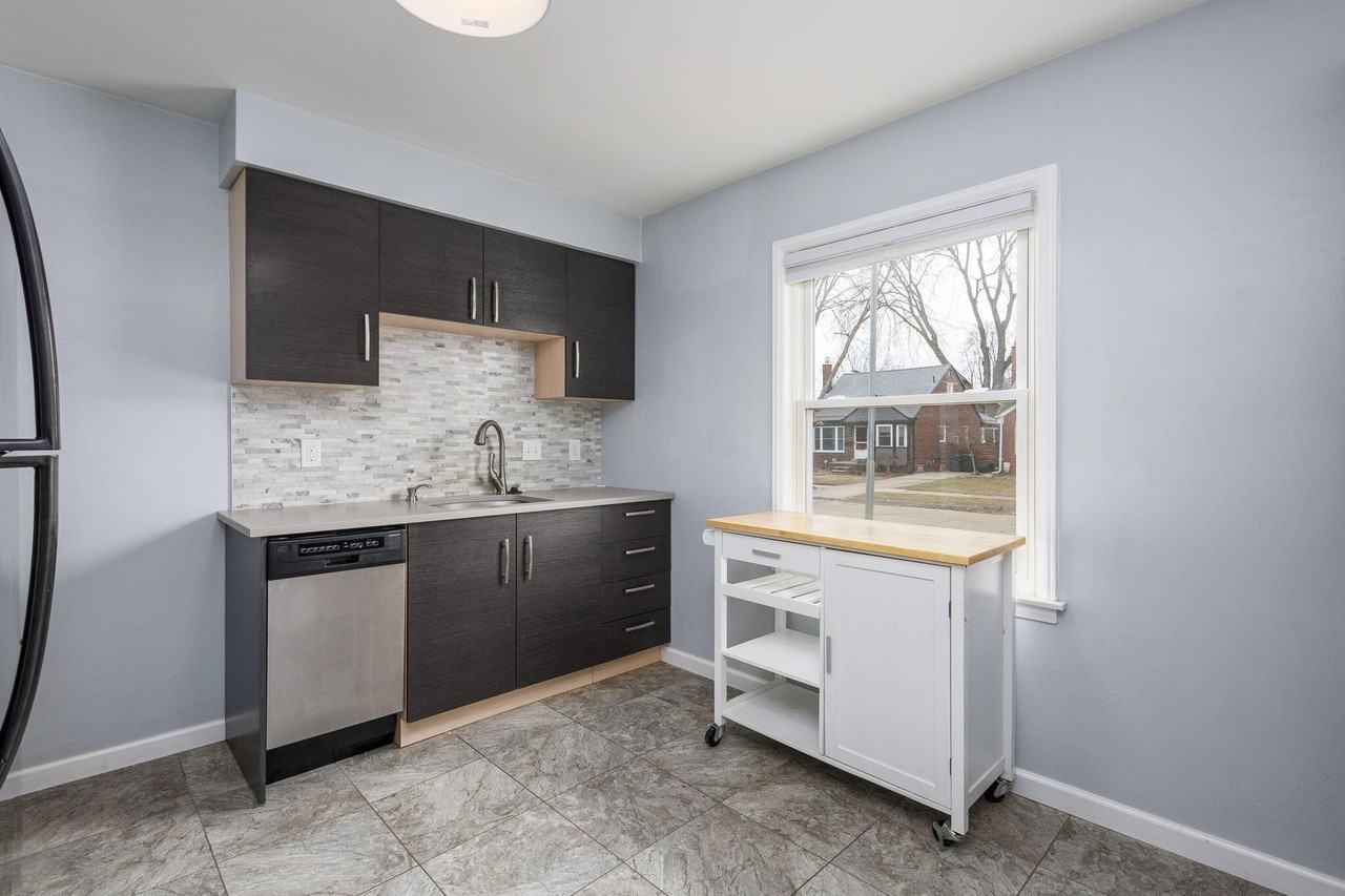 23005 California St - Photo 7 of 18